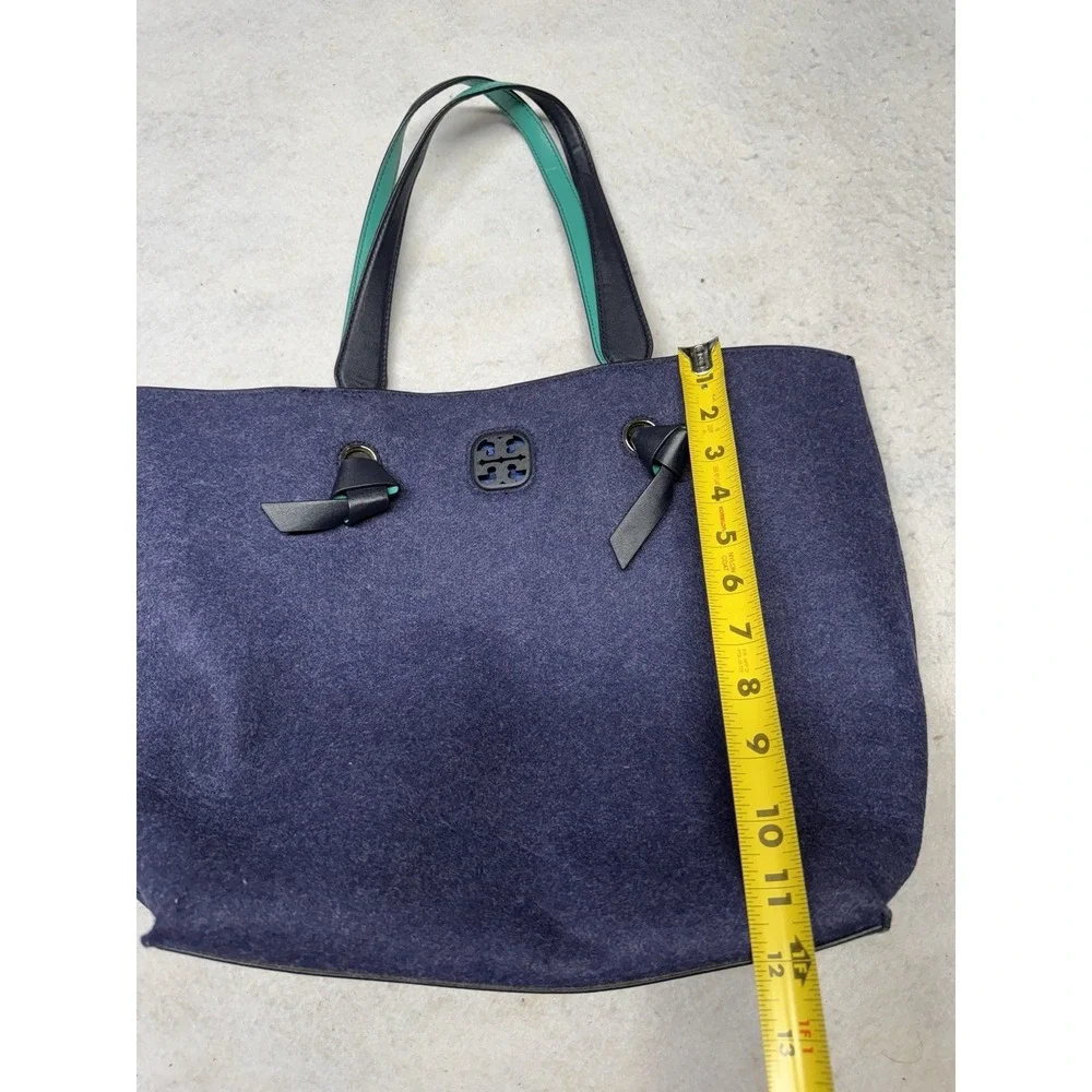 NWOT‎ Tory Burch Navy/Blue Felt Large Tote Bag